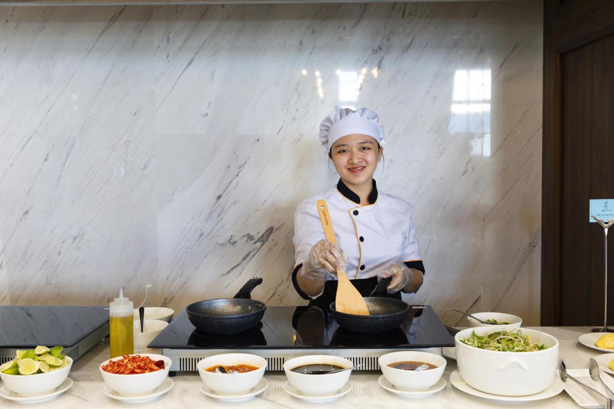 Cct Luxury Hotel Nha Trang Exterior photo