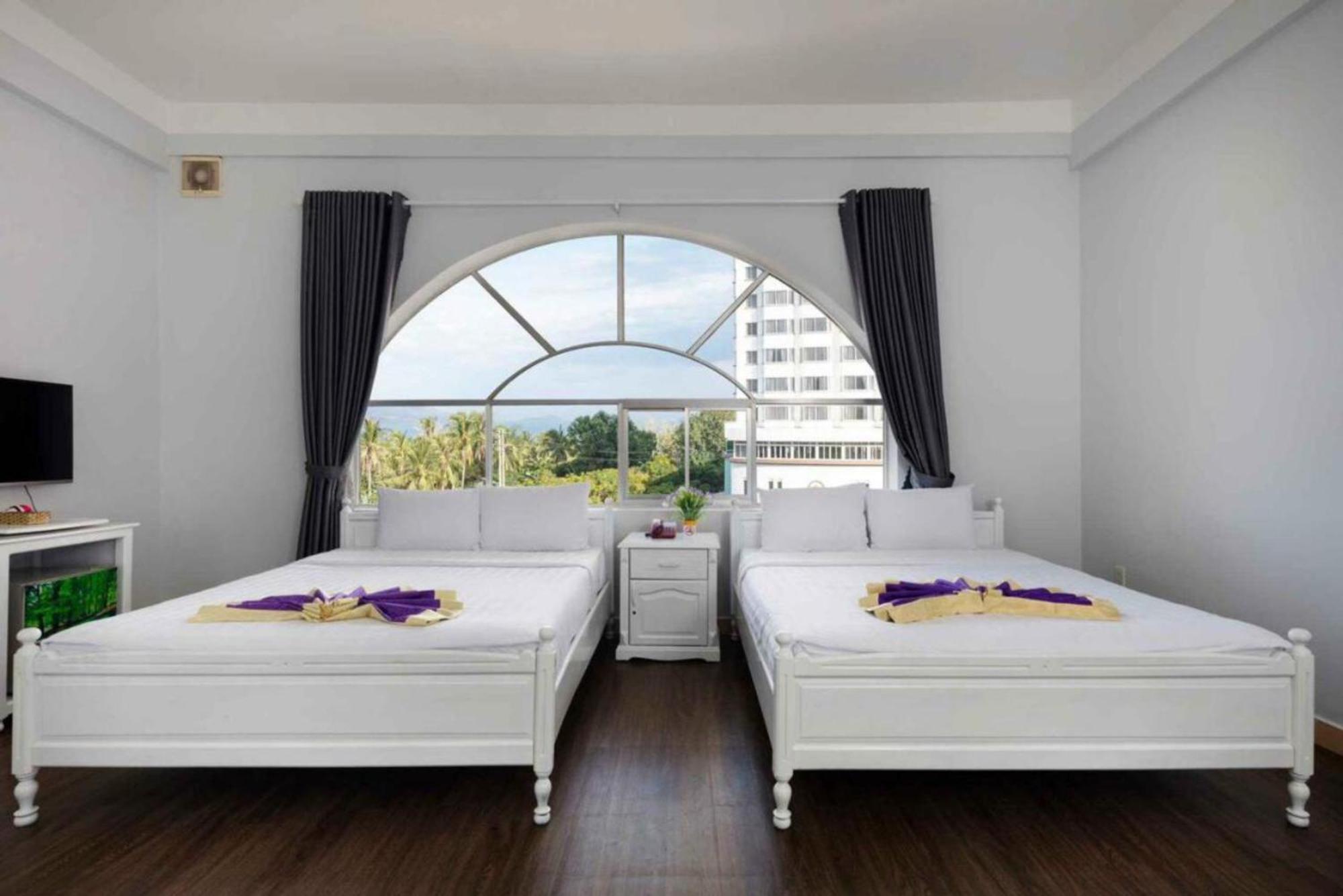 Cct Luxury Hotel Nha Trang Exterior photo